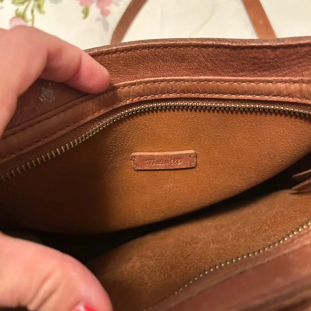 Madewell The Transport Saddle Bag - Picture 7 of 7